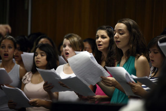 Alunos do instituto federal de Goiás já cantam ou tocam em casamentos ou atuam como integrantes de coros profissionais (foto: arquivo do IFG)