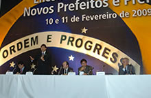 Ministro destaca PDE em discurso aos novos prefeitos (Foto: Júlio César Paes)