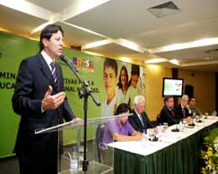 O ministro da Educação, Fernando Haddad, defende pacto para mudar o quadro do ensino médio brasileiro. (Foto: Divulgação/Setec)